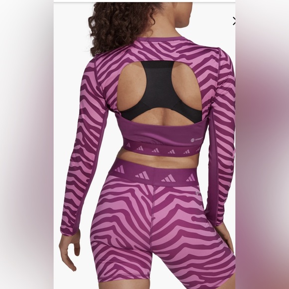 Adidas Hyperglam Zebra TechFit Long Sleeve Crop Top Size L Purple.🛍️ - Picture 4 of 14